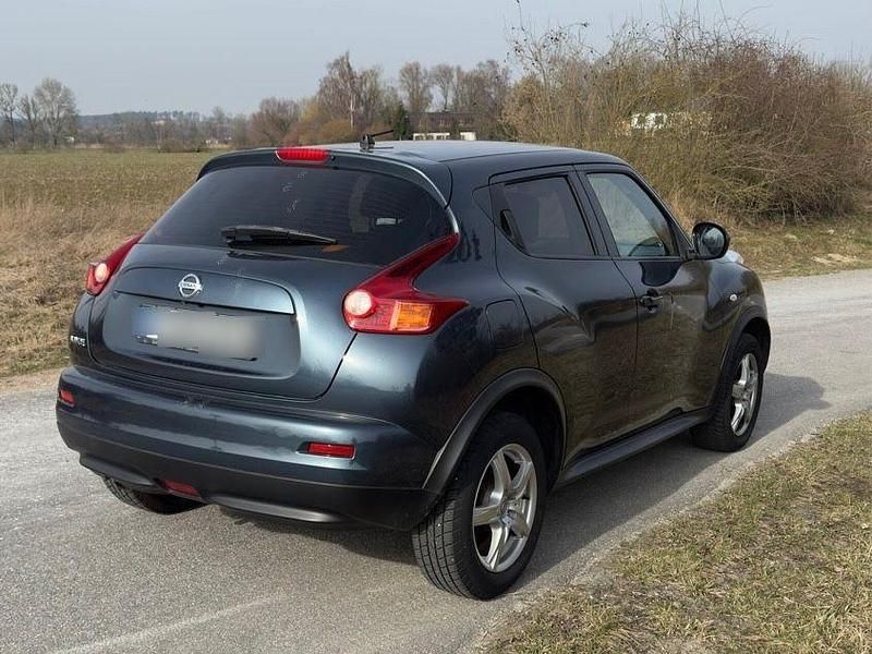 Gebraucht Nissan Juke Acenta 117 PS (86 kW) 2011 Blau SUV