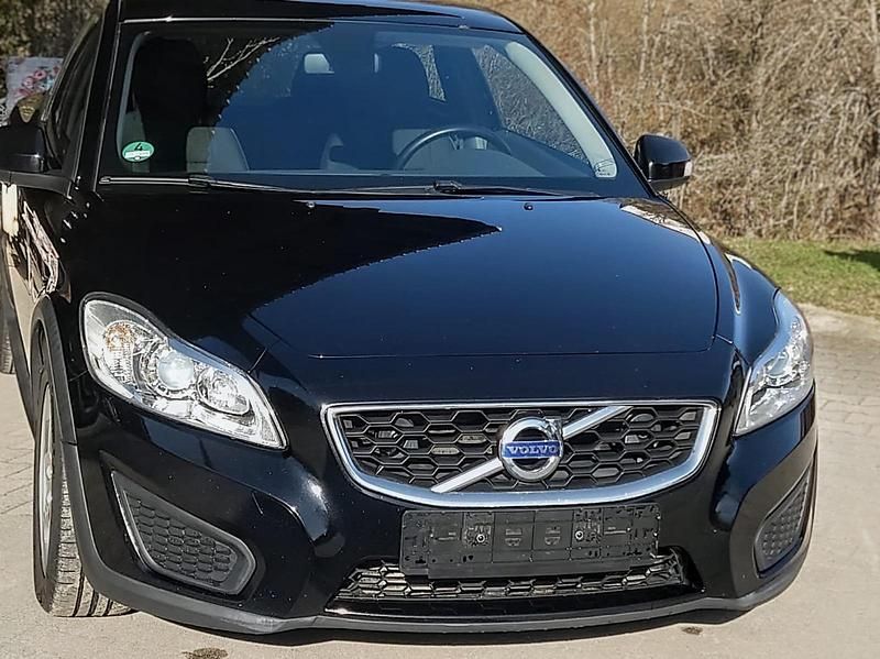 Gebraucht Volvo C30 109 PS (80 kW) 2010 Schwarz Kleinwagen
