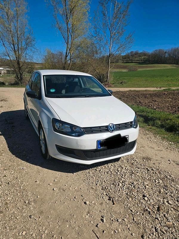 Second-hand VW Polo 60 CP (44 kW) 2012 Alb Hatchback