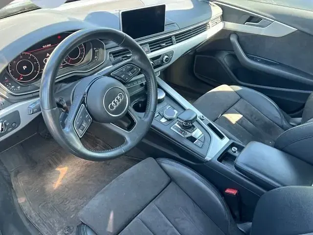 Używany Audi A4 Ambiente 190 KM (139 kW) 2017 Czarny Kombi