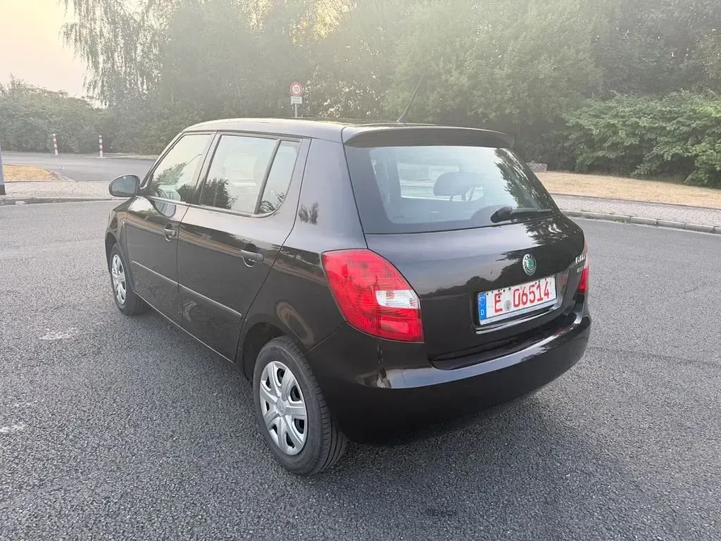 Gebraucht Skoda Fabia Special 60 PS (44 kW) 2012 Schwarz Limousine