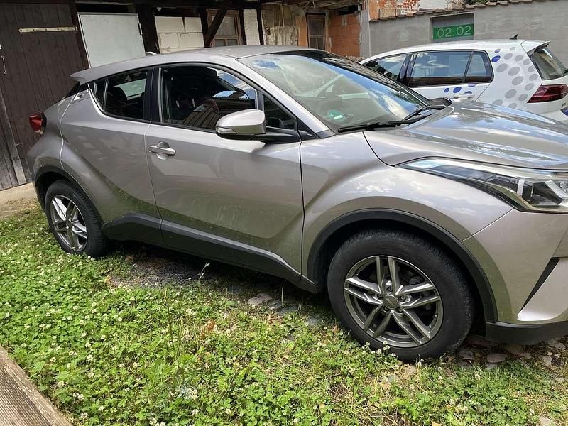 Gebraucht Toyota C-HR 116 PS (85 kW) 2018 Grau SUV
