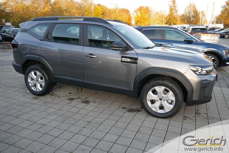Neu Dacia Bigster Essentiel 140 PS (102 kW) 2025 Grau SUV