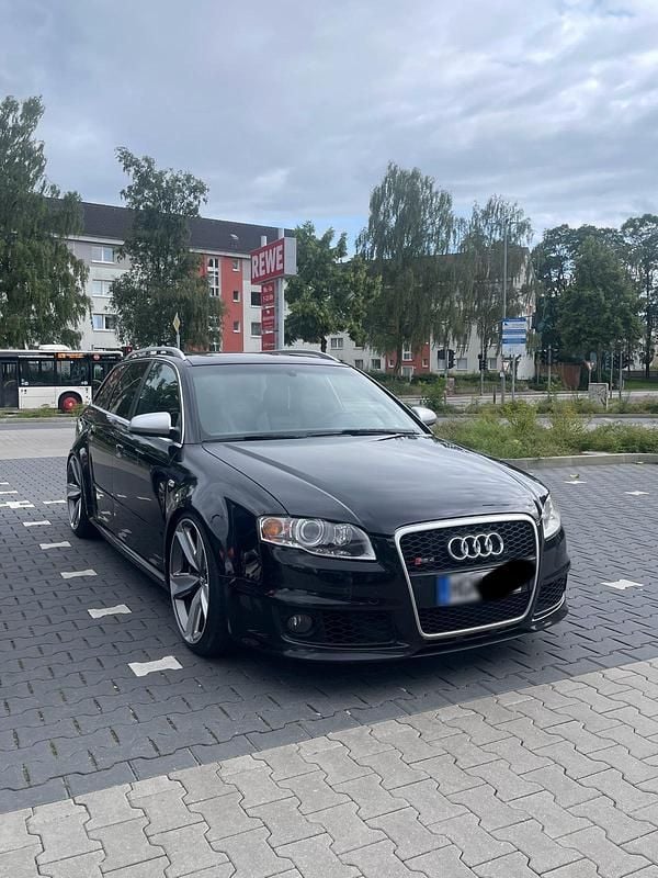 Second-hand Audi RS4 420 CP (308 kW) 2006 Negru Break
