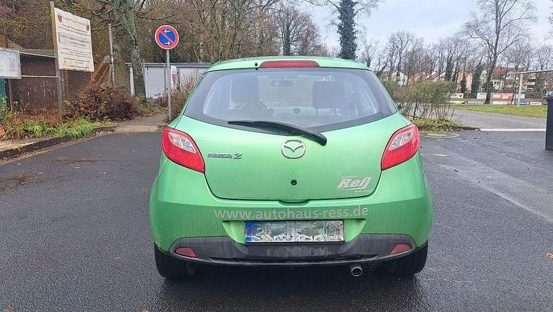 Occasion Mazda 2 Inclusive 75 ch (55 kW) 2008 Vert Citadine