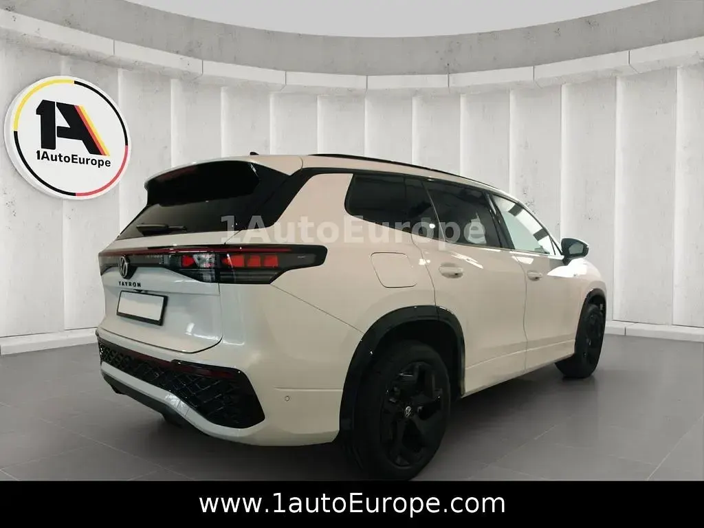 Gebraucht VW Tayron R-line Plus 204 PS (150 kW) 2026 Weiß SUV