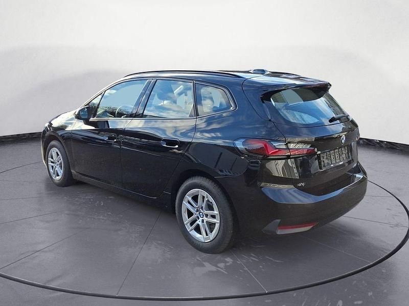 Gebraucht BMW 216 Active Tourer 122 PS (89 kW) 2025 Schwarz Van / Kleinbus