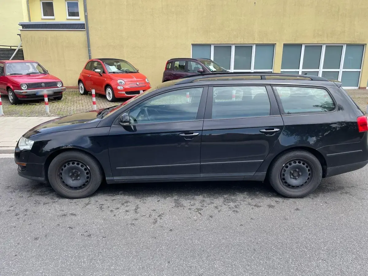 Gebraucht VW Passat Trendline 140 PS (102 kW) 2008 Schwarz Kombi