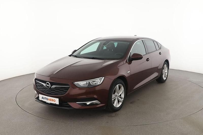 Rot Gebraucht 2019 Opel Insignia Dynamic Limousine | 15.940 € (Fairer Preis) - Bild 1/3