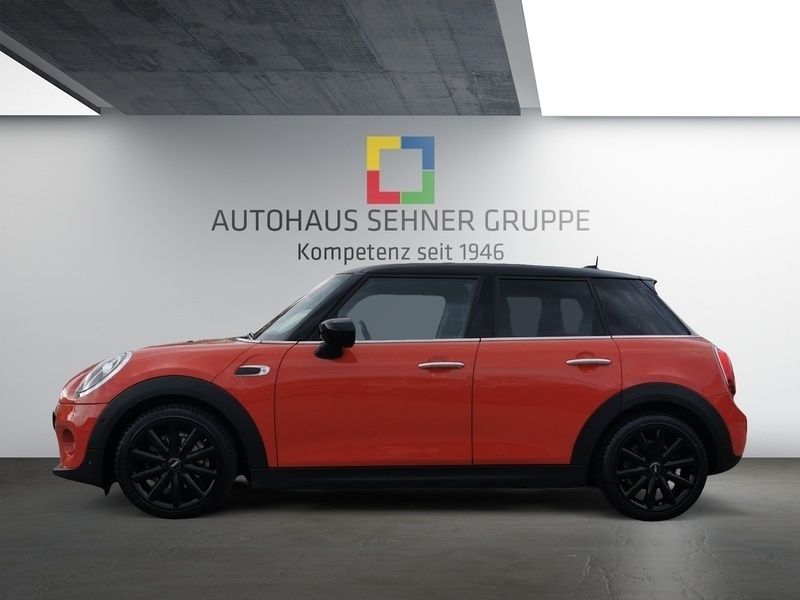 Gebraucht Mini Cooper 136 PS (100 kW) 2020 Solaris orange metallic (orange) Kleinwagen