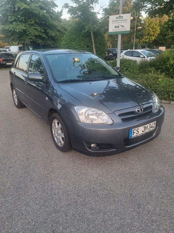 Grau Gebraucht 2006 Toyota Corolla Edition Limousine | 3.300 € (Fairer Preis) - Bild 1/4