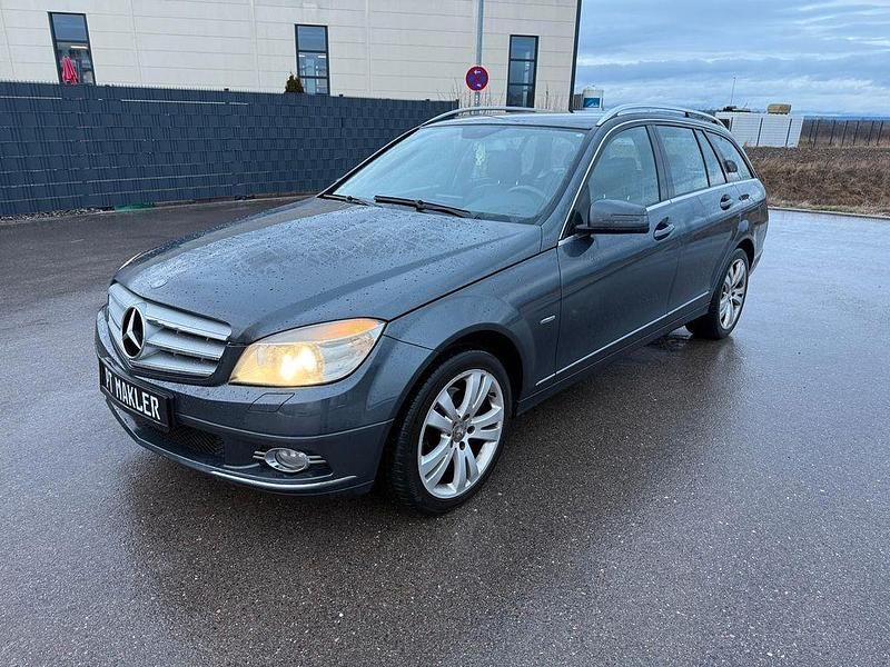 Gebraucht Mercedes C220 170 PS (125 kW) 2010 Tenoritgrau  metalliclack Kombi