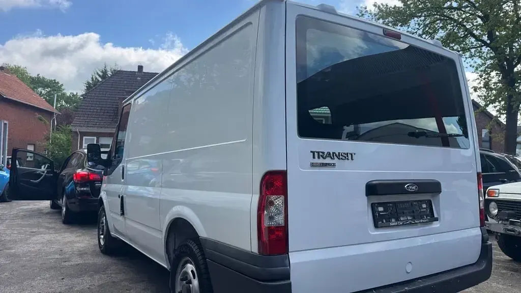 Gebraucht Ford Transit 86 PS (63 kW) 2008 Weiß Pickup