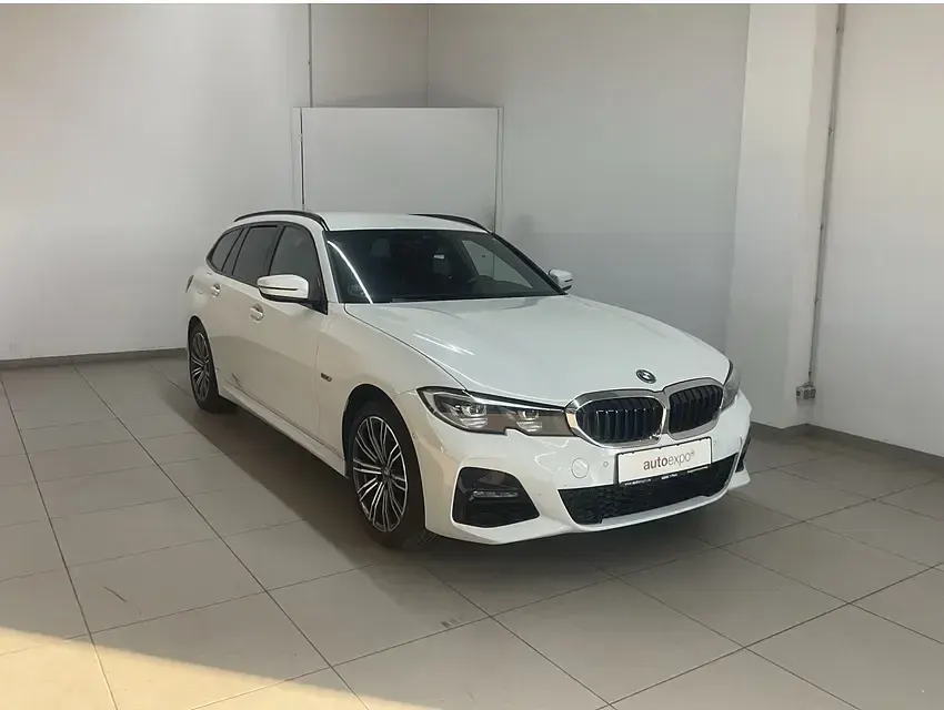 Gebraucht BMW 320e M Sport 163 PS (119 kW) 2022 Kombi