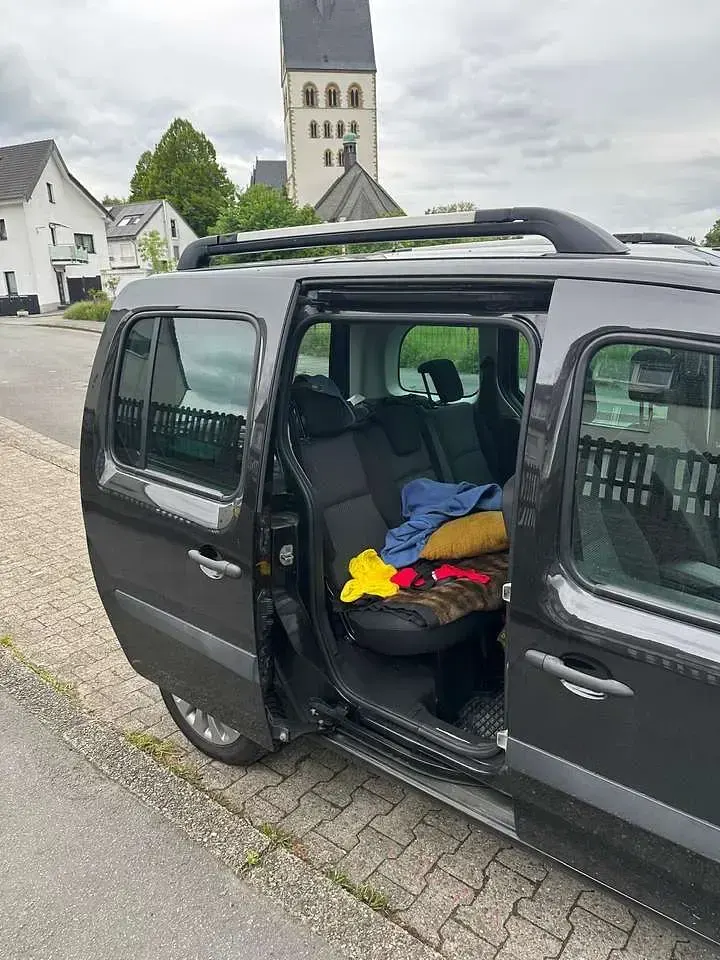 Gebraucht Mercedes Citan 111 110 PS (80 kW) 2017 Schwarz Kombi