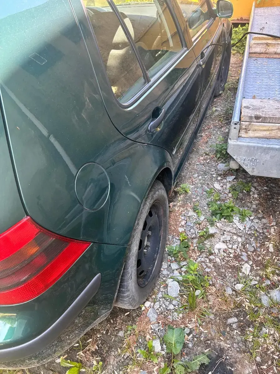 Gebraucht VW Golf IV 90 PS (66 kW) 1998 Kleinwagen