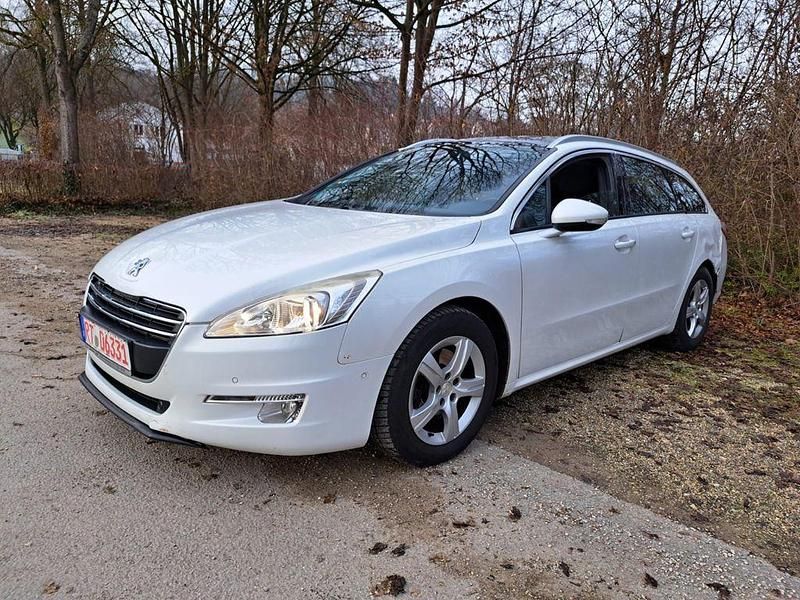 Gebraucht Peugeot 508 SW Active 163 PS (119 kW) 2011 Weiß Kombi