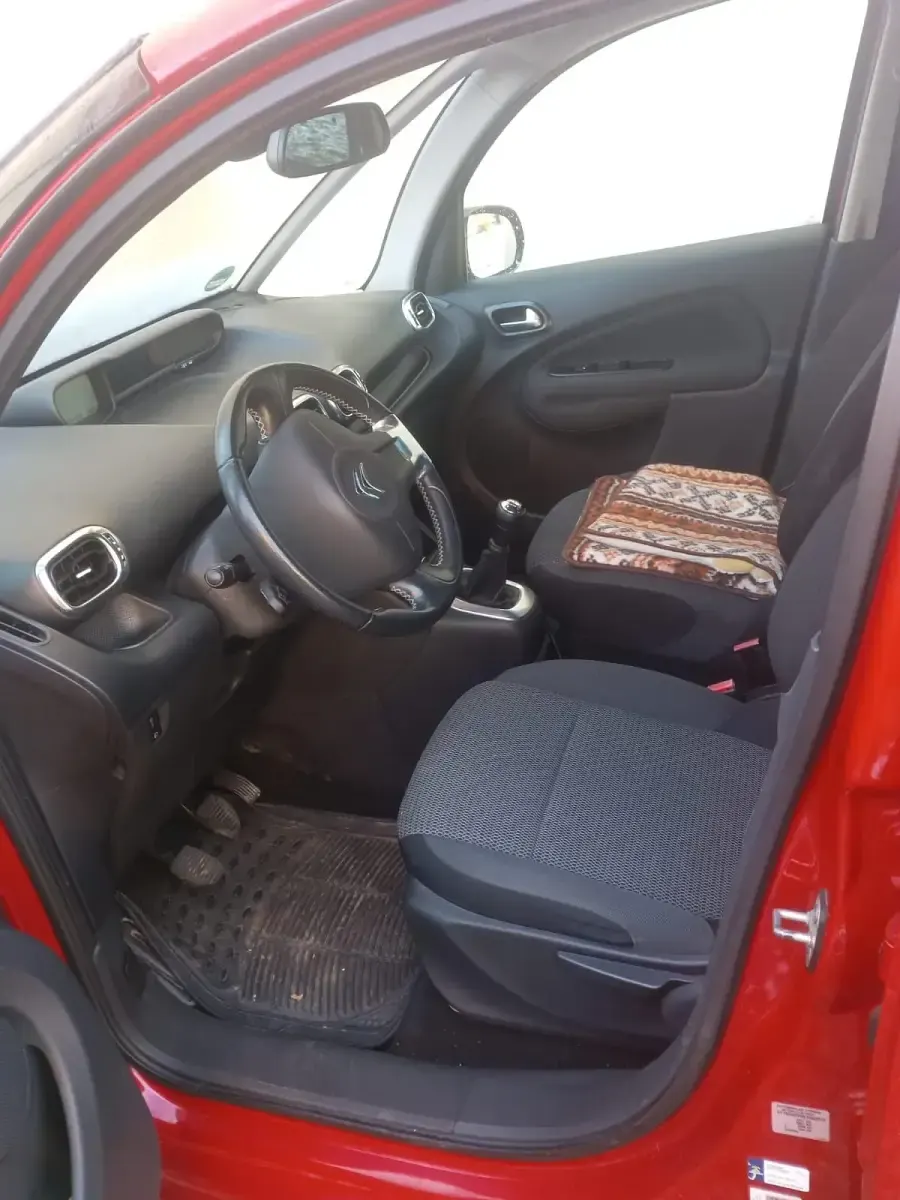 Gebraucht Citroën C3 Exclusive 95 PS (69 kW) 2014 Rot Van / Kleinbus