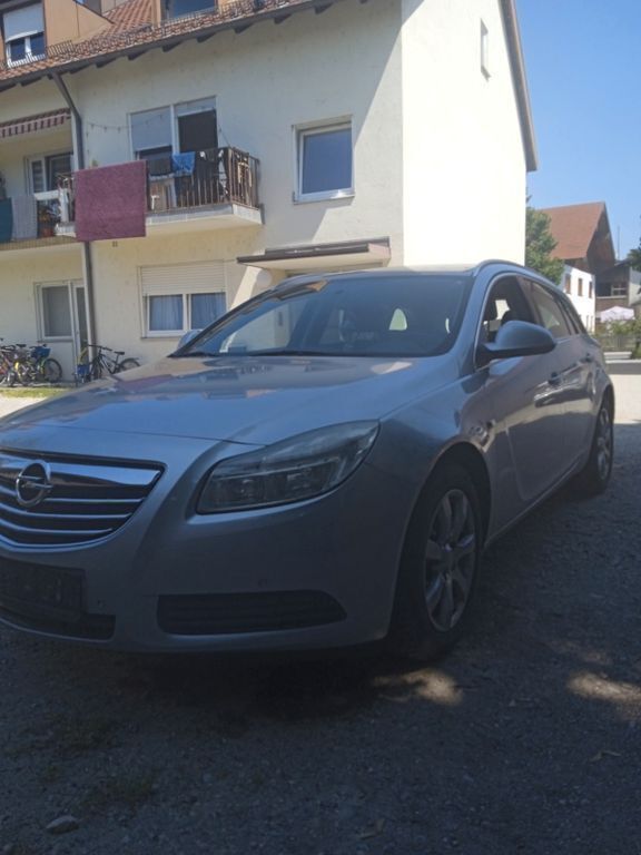 Grau Gebraucht 2009 Opel Insignia Edition Kombi | 3.300 € (Superpreis) - Bild 1/4