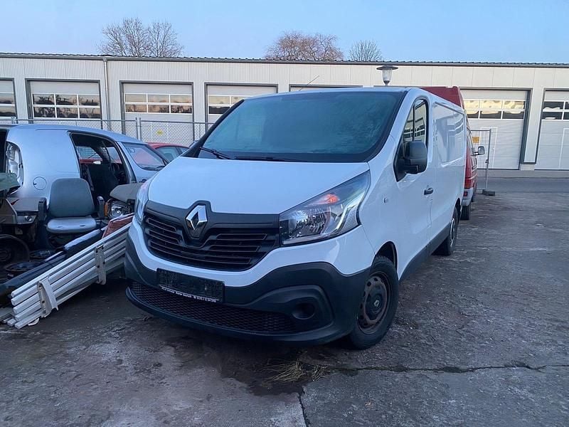 Weiß Gebraucht 2018 Renault Traffic Van / Kleinbus | 7.400 € - Bild 1/4