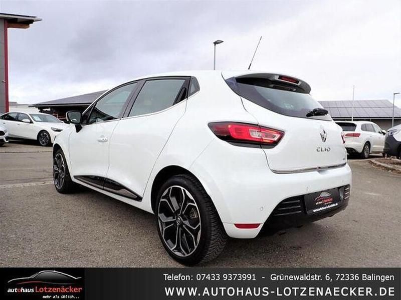 Gebraucht Renault Clio IV Intens 90 PS (66 kW) 2018 Weiß Limousine