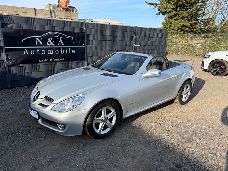 Silber Gebraucht 2008 Mercedes SLK200 Cabrio | 11.500 € (Fairer Preis) - Bild 1/4