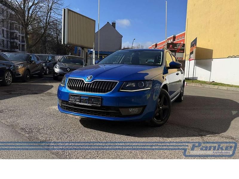 Gebraucht Skoda Octavia Style 150 PS (110 kW) 2016 Blau Kleinwagen