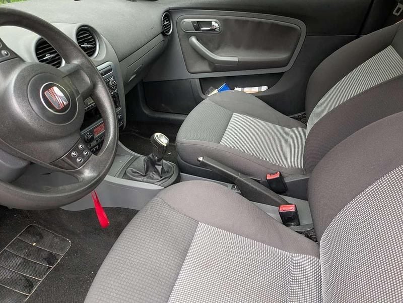 Gebraucht 2006 Seat Ibiza Comfort Limousine | 750 € (Superpreis) - Bild 1/4