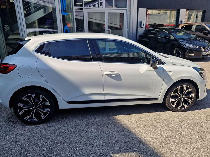 Neu Mitsubishi Colt Select 91 PS (66 kW) 2025 Weiß Limousine