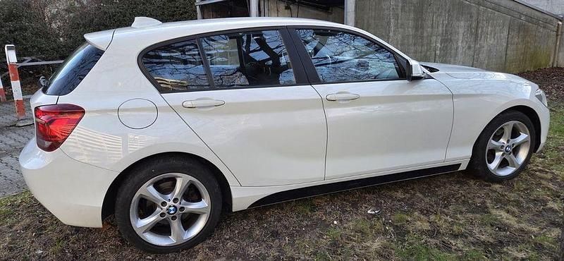 Gebraucht BMW 116 136 PS (100 kW) 2012 Weiß Kleinwagen
