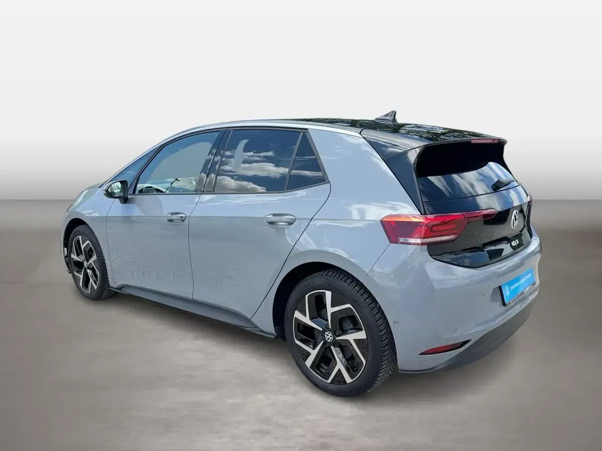 Gebraucht VW ID.3 Pro 150 kW (204 PS) 2024 Mondsteingrau Kleinwagen
