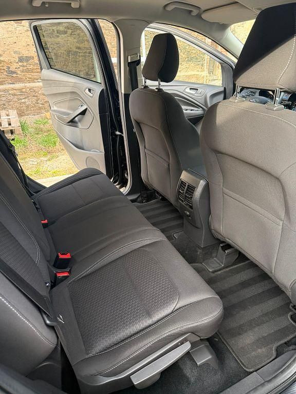 Gebraucht Ford Kuga Titanium 150 PS (110 kW) 2017 Schwarz SUV