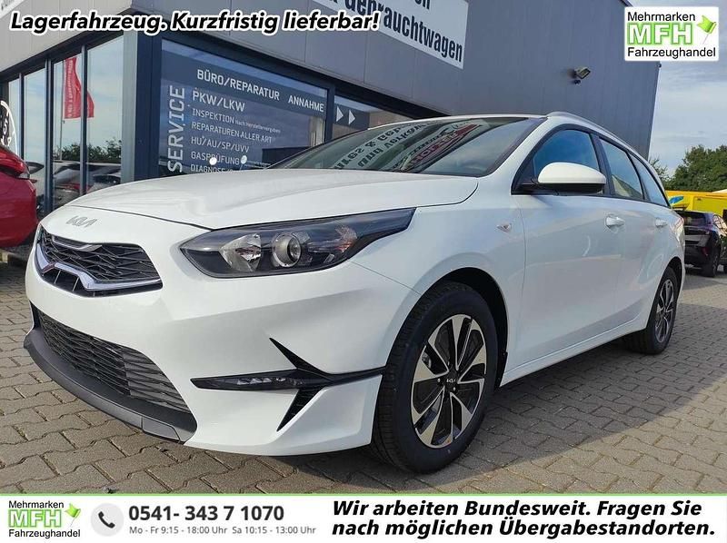 Weiß Neu 2025 Kia Ceed Sportswagon Kombi | 21.650 € (Fairer Preis) - Bild 1/4