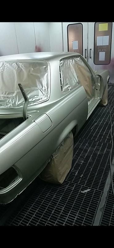 Gebraucht Mercedes 500 241 PS (177 kW) 1980 Grün Coupé