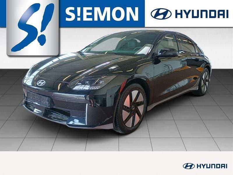 Mic (schwarz Gebraucht 2024 Hyundai Ioniq 6 Limousine | 34.930 € (Superpreis) - Bild 1/4