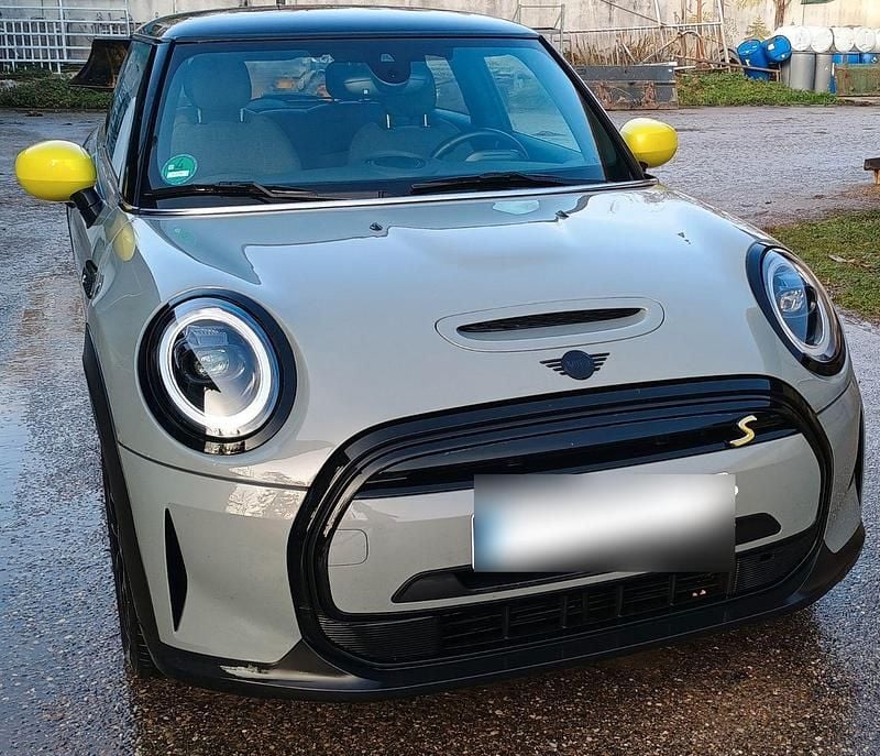 Gebraucht Mini Cooper SE Classic 135 kW (184 PS) 2022 Grau Kleinwagen