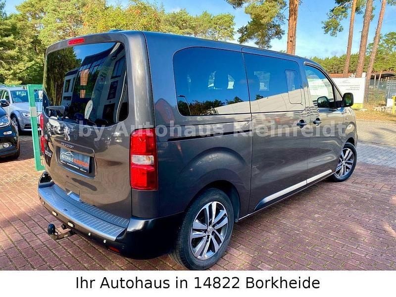 Gebraucht Peugeot Traveller 179 PS (131 kW) 2017 Grau Van / Kleinbus