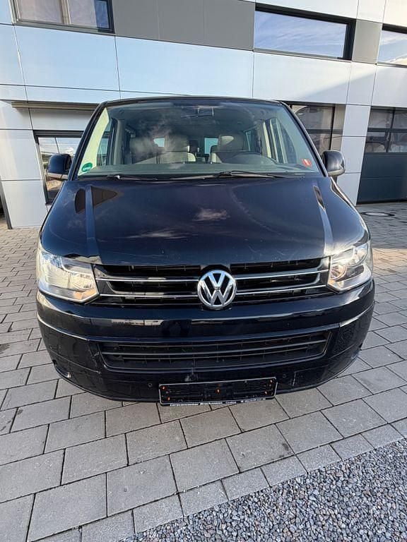 Gebraucht VW Caravelle 102 PS (75 kW) 2010 Schwarz Van / Kleinbus