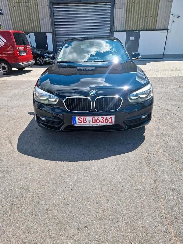Schwarz Gebraucht 2016 BMW 116 Kleinwagen | 9.700 € (Etwas zu teuer) - Bild 1/4