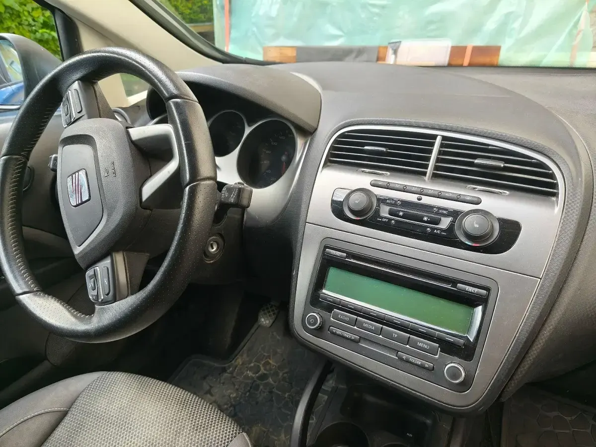 Gebraucht Seat Altea 4You 105 PS (77 kW) 2014 Grau Van / Kleinbus