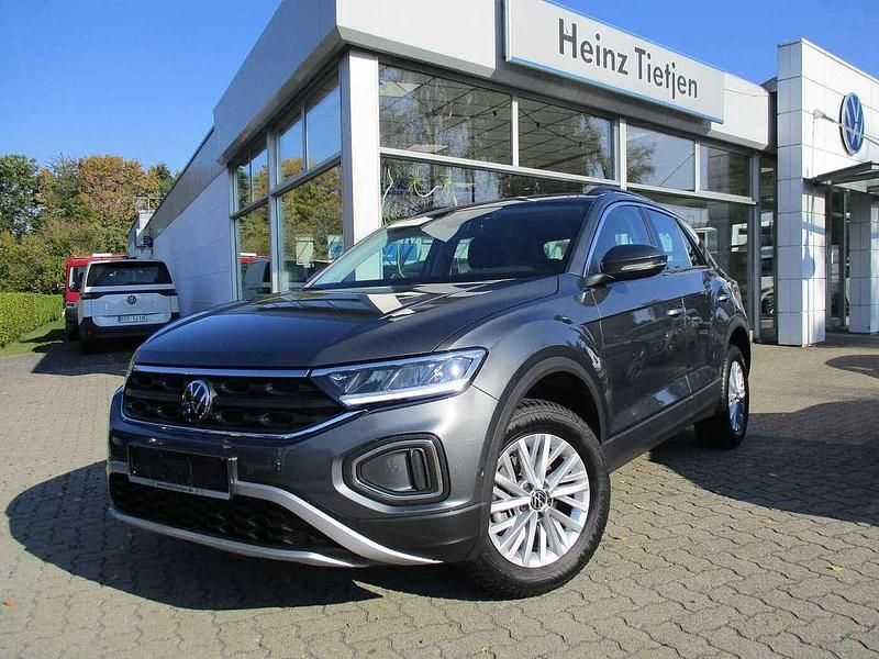 Indiumgrau Gebraucht 2025 VW T-Roc Life SUV | 29.990 € (Fairer Preis) - Bild 1/4