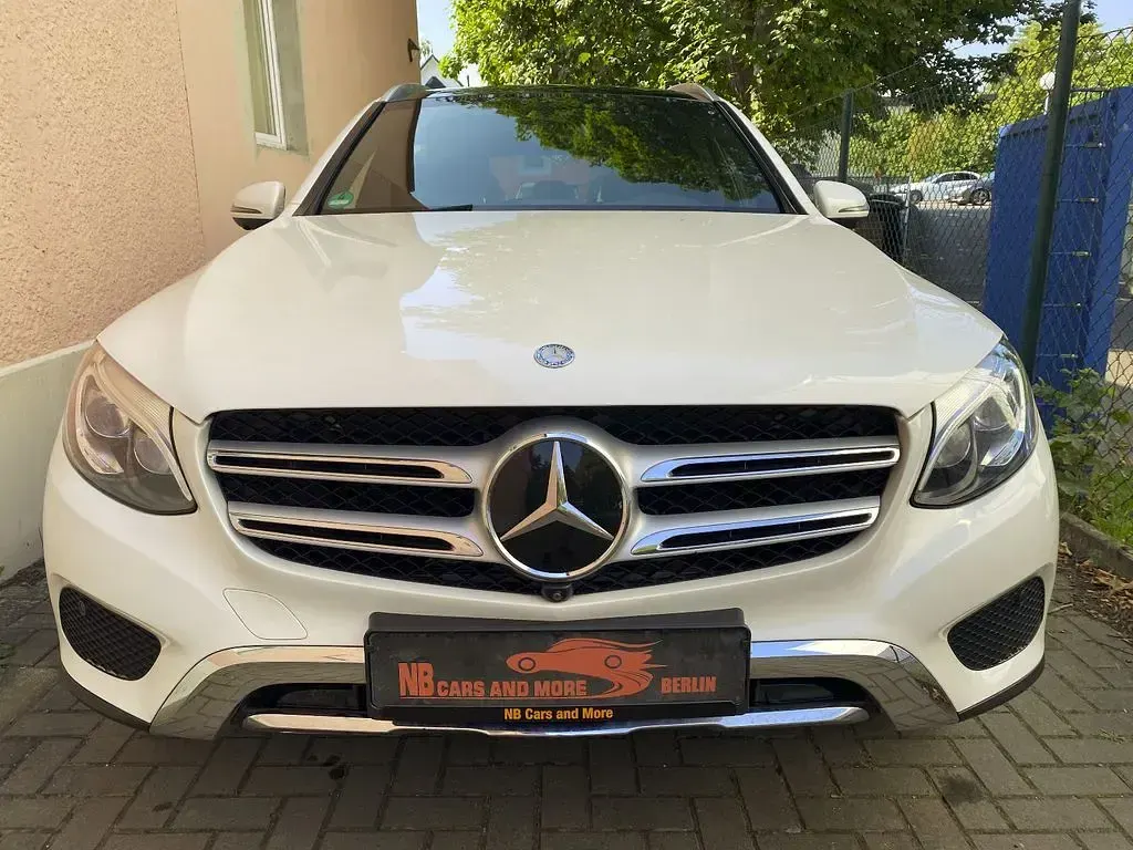 Gebraucht Mercedes GLC250 AMG 204 PS (150 kW) 2015 Weiß SUV