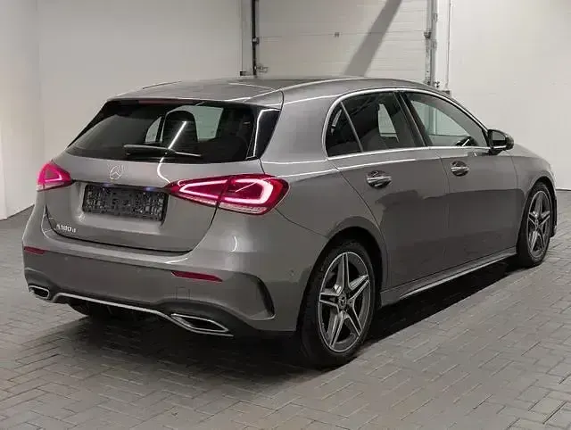 Gebraucht Mercedes 180 AMG line 116 PS (85 kW) 2022 Andere Limousine