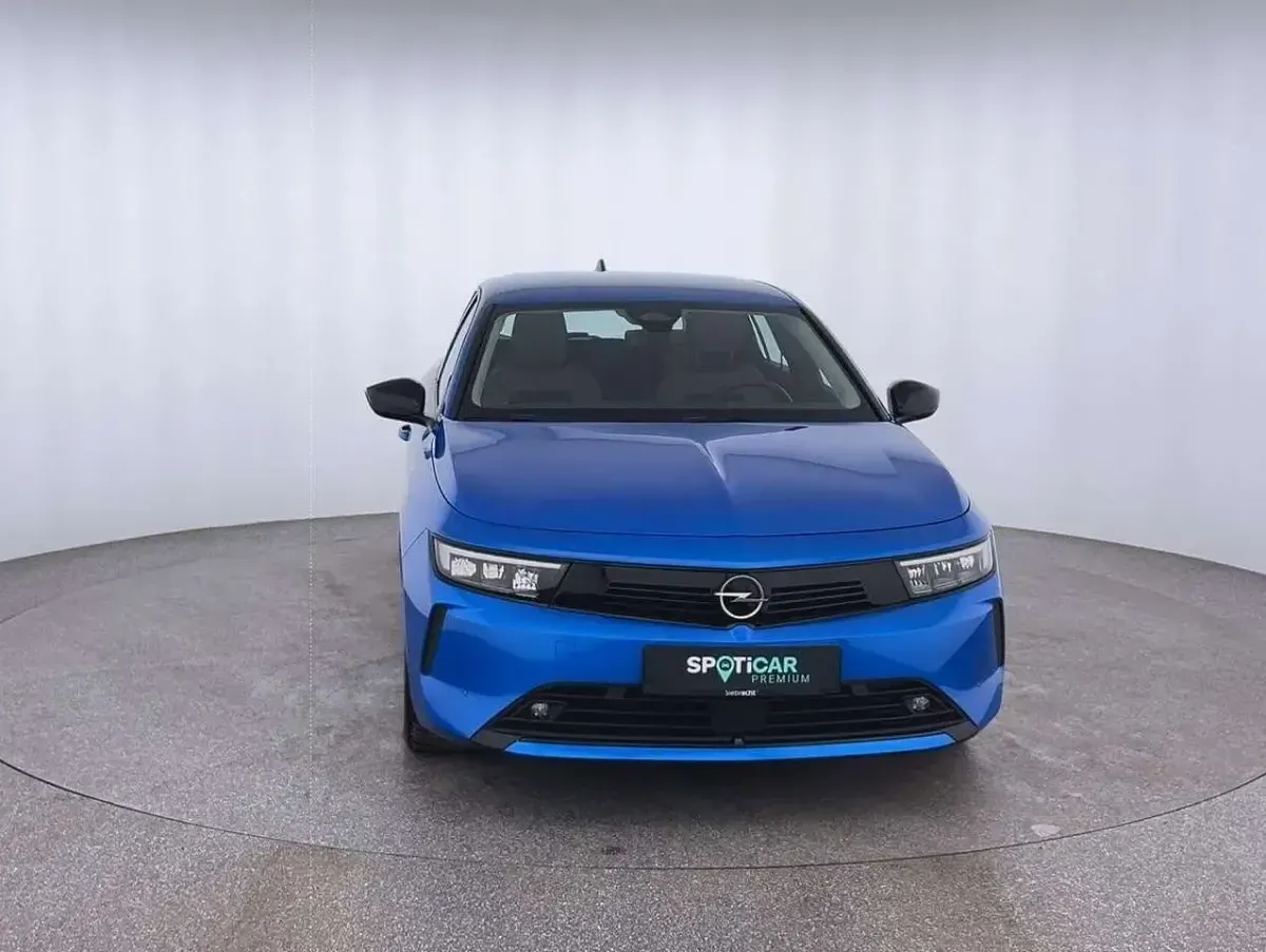 Gebraucht Opel Astra Enjoy 131 PS (96 kW) 2023 Blau Kombi