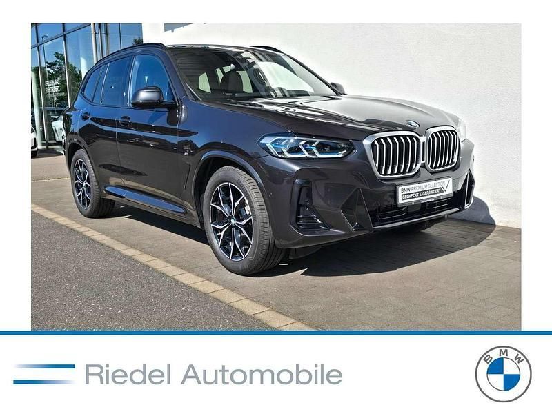 Sophistograu brillanteffekt Gebraucht 2024 BMW X3 M Sport SUV | 52.300 € (Guter Preis) - Bild 1/3
