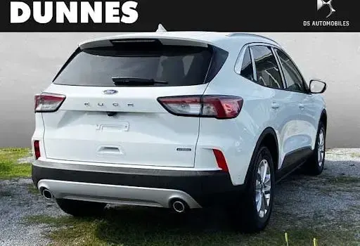 Używany Ford Kuga Titanium 243 KM (178 kW) 2024 Biały SUV