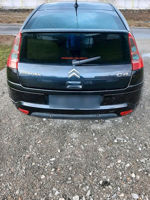 Gebraucht Citroën C4 109 PS (80 kW) 2006 Schwarz Kleinwagen