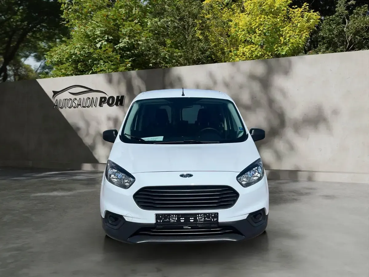 Gebraucht Ford Transit 101 PS (74 kW) 2019 Weiß Kombi