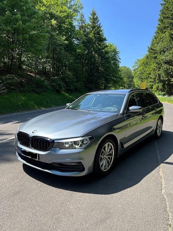 Gebraucht 2018 BMW 530 Kombi | 19.999 € (Superpreis) - Bild 1/4