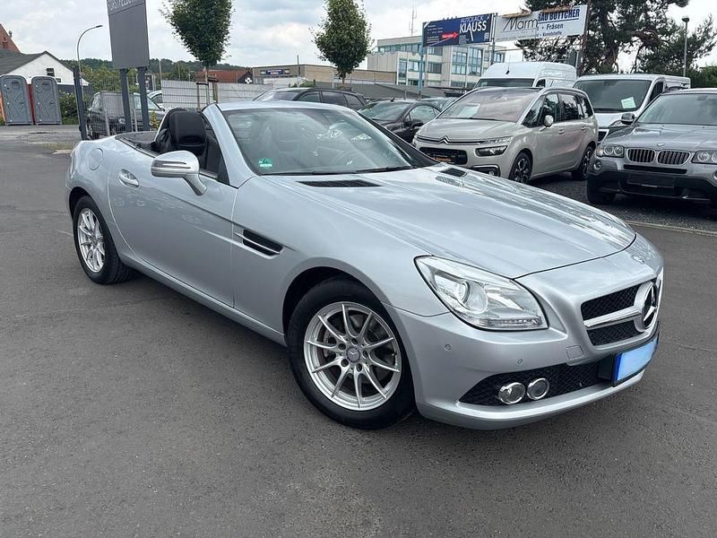 Gebraucht Mercedes SLK200 184 PS (135 kW) 2013 Silber Cabrio